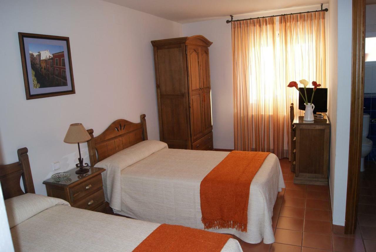 Casa Rural El Sauce. A 2,5 Km De Cuenca Capital Nohales エクステリア 写真