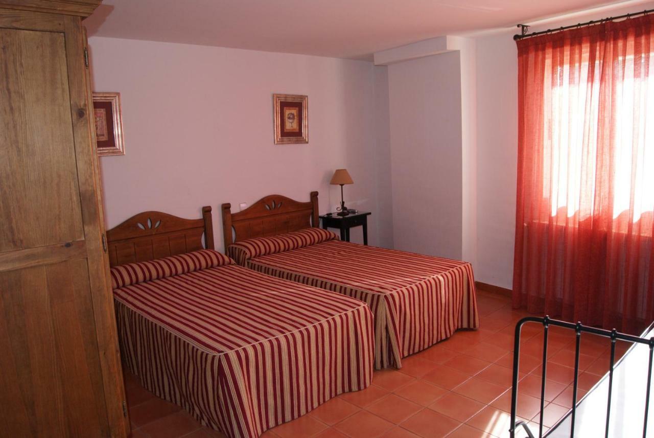 Casa Rural El Sauce. A 2,5 Km De Cuenca Capital Nohales エクステリア 写真